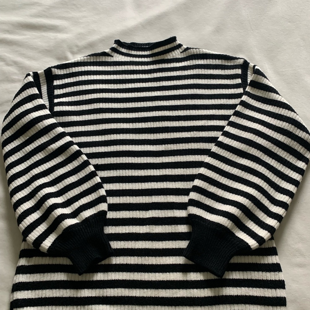 Anthropologie Balloon Sleeve Sweater
